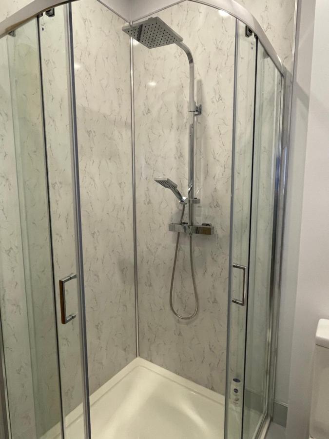 Roe Valley Apartments ليمافادي المظهر الخارجي الصورة